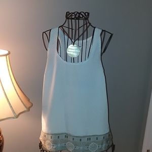 🧚‍♀️3/$15 Old navy boho tank